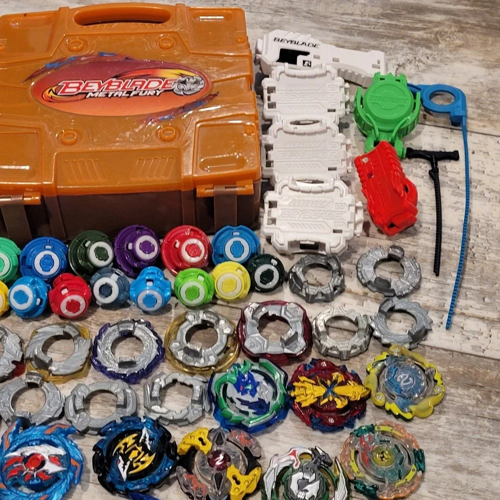 Beyblade Burst Evolution &‎ Turbo Collection - Launchers, Layers, Discs & Case